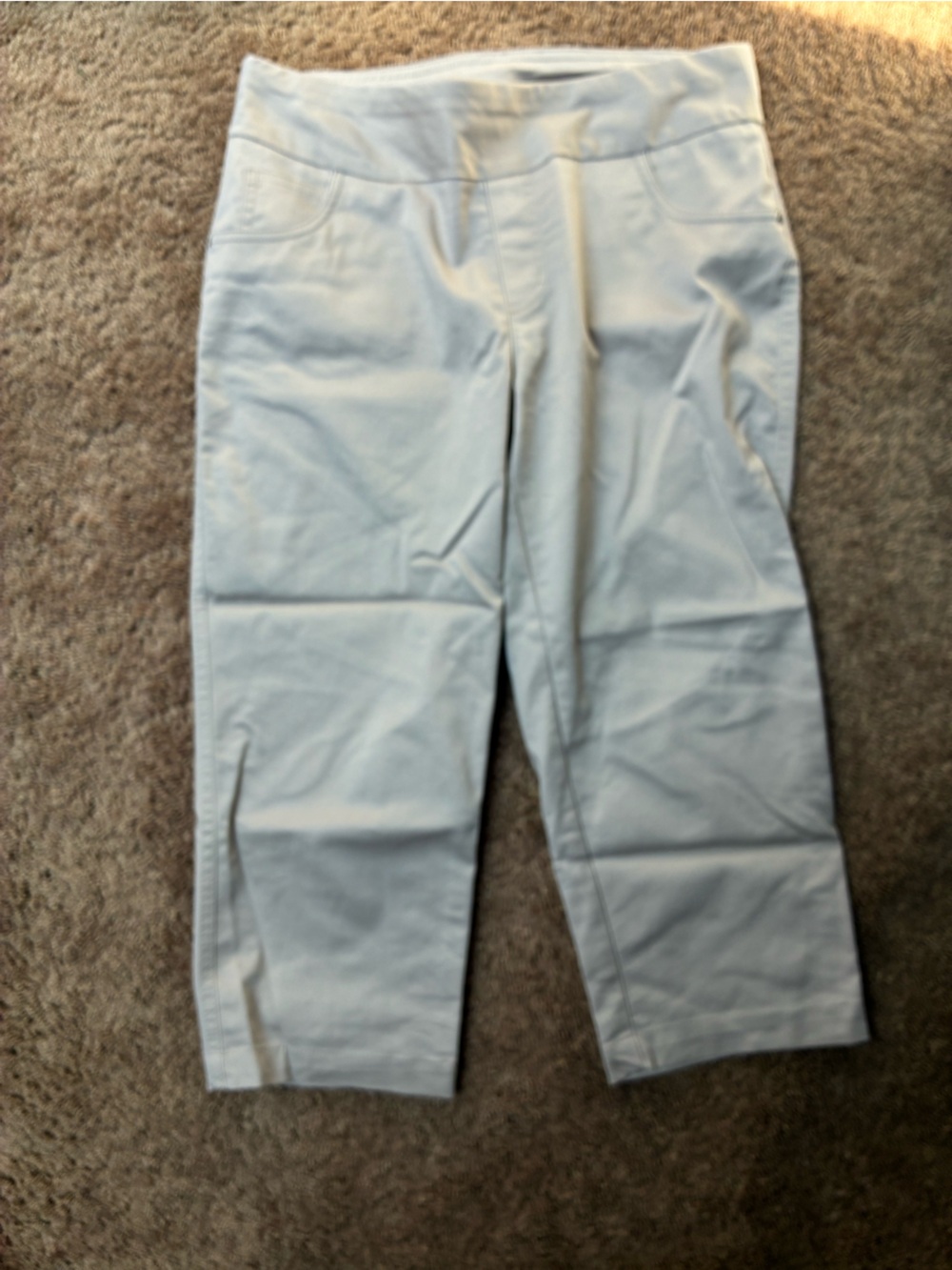 Architect women’s Light Cream Chino Crop Pants